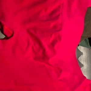 Alphalete amplify in Hot pink